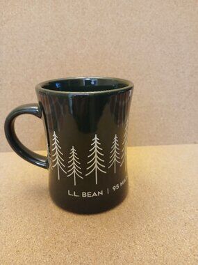 LL BEAN dark green Mug